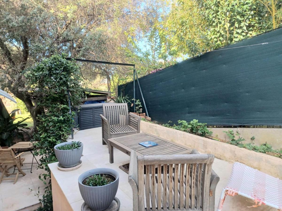 Studio Cosy Au Calme Toulon Exterior photo